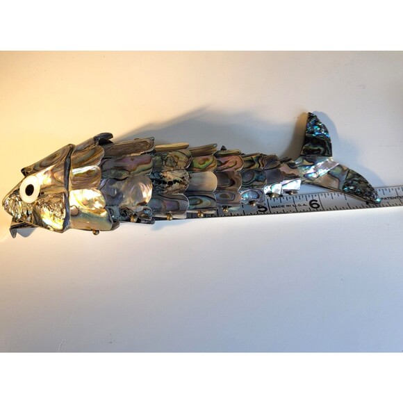 Vintage Brass Abalone Articulated Trout Bottle Opener Fish Barware Breweriana - Picture 9 of 9